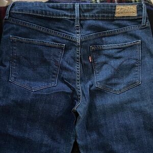 Levi's Dark Blue Straight Leg Women's Jeans approx 31” inseam